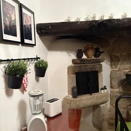 Oliveiras Misarela House